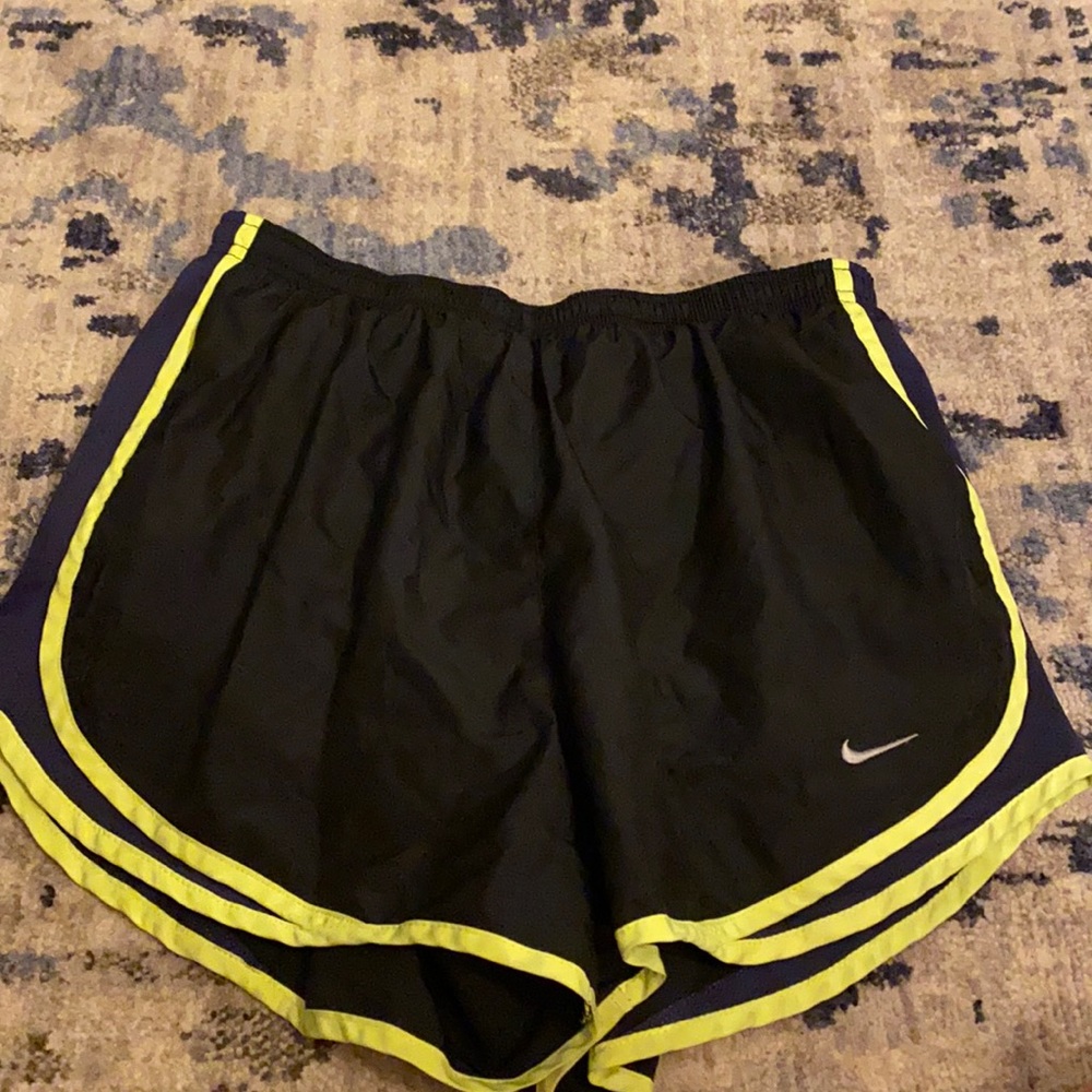 nike dri fit running short